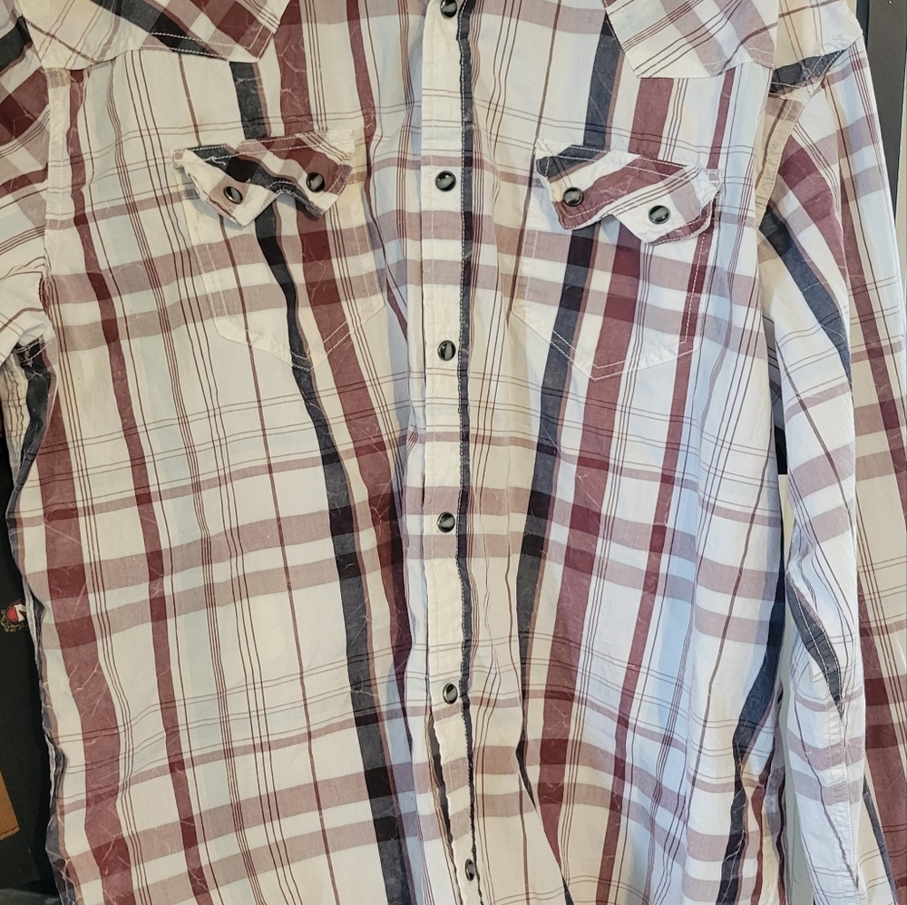 Men's button down , slight small stain above 1 pocket hardly noticeable